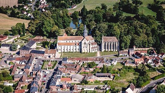 L'Abbaye et le cimetière de Saint-Germer-de-Fly